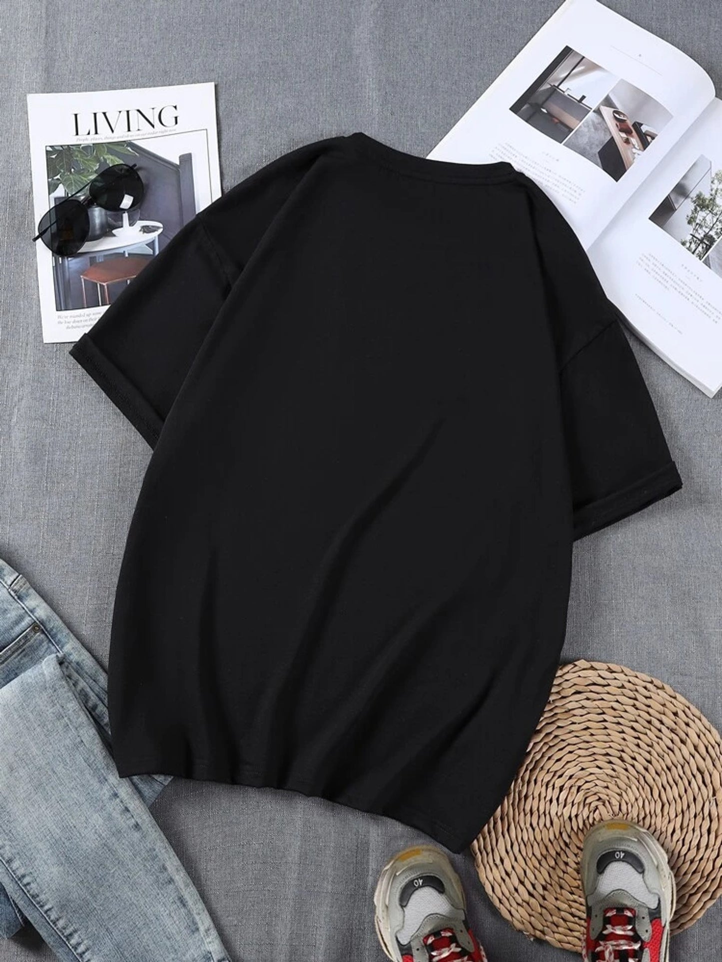 Fifth Avenue Sticker Printed MIFT81 T-Shirt - Black