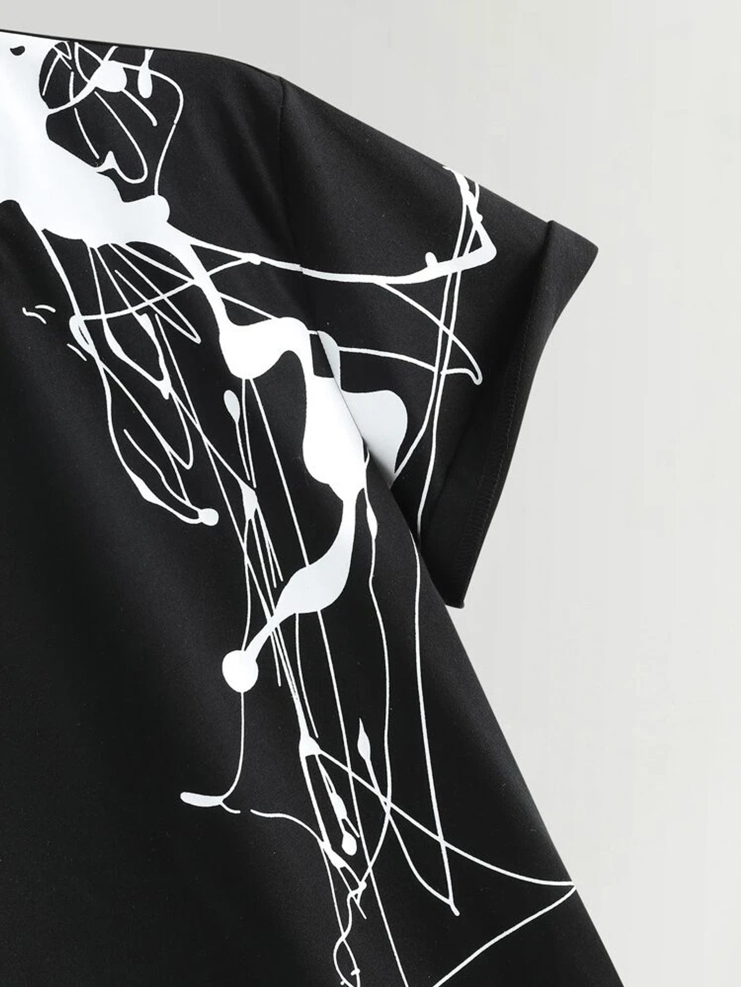 Fifth Avenue Paint Printed MIFT47 T-Shirt - Black