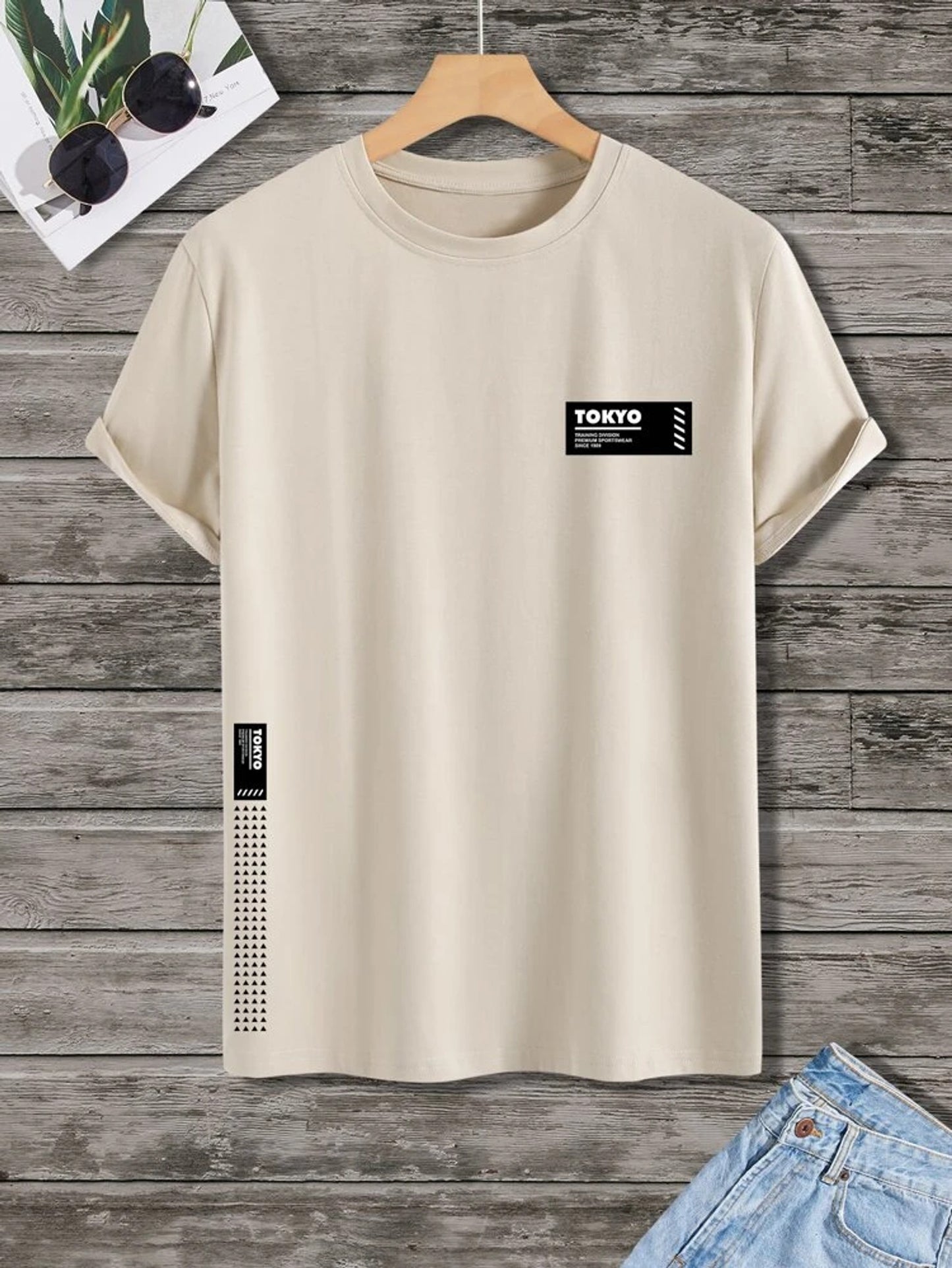 Fifth Avenue Tokyo Sticker Printed MIFT148 T-Shirt - Cream