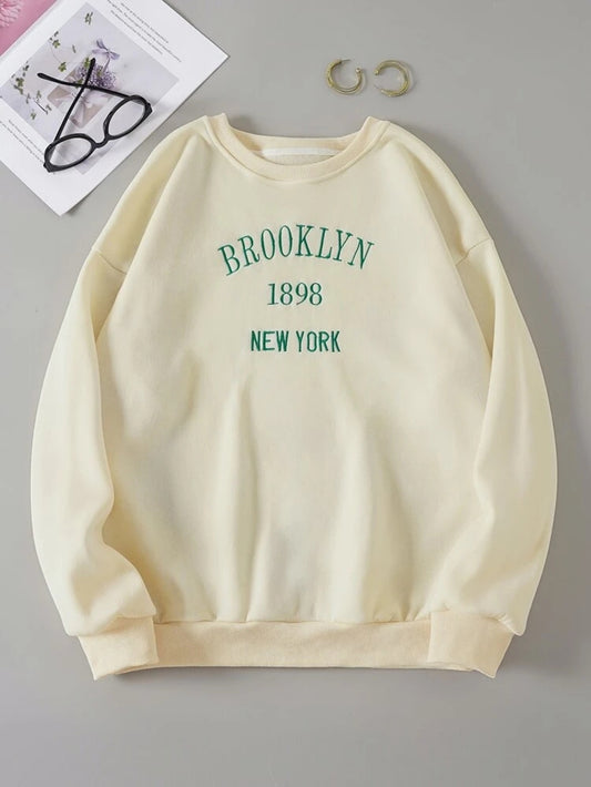 Fifth Avenue DIFT722 Brooklyn Printed Sweatshirt - Cream