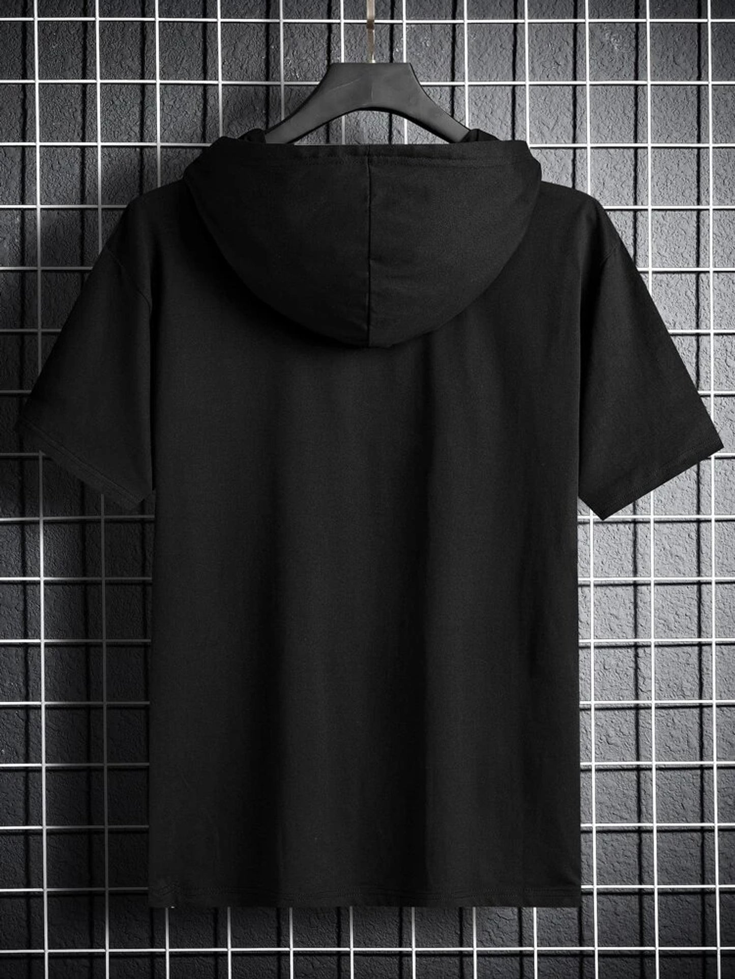 Fifth Avenue Better Print MIFT392 Hooded ROKA T-Shirt - Black