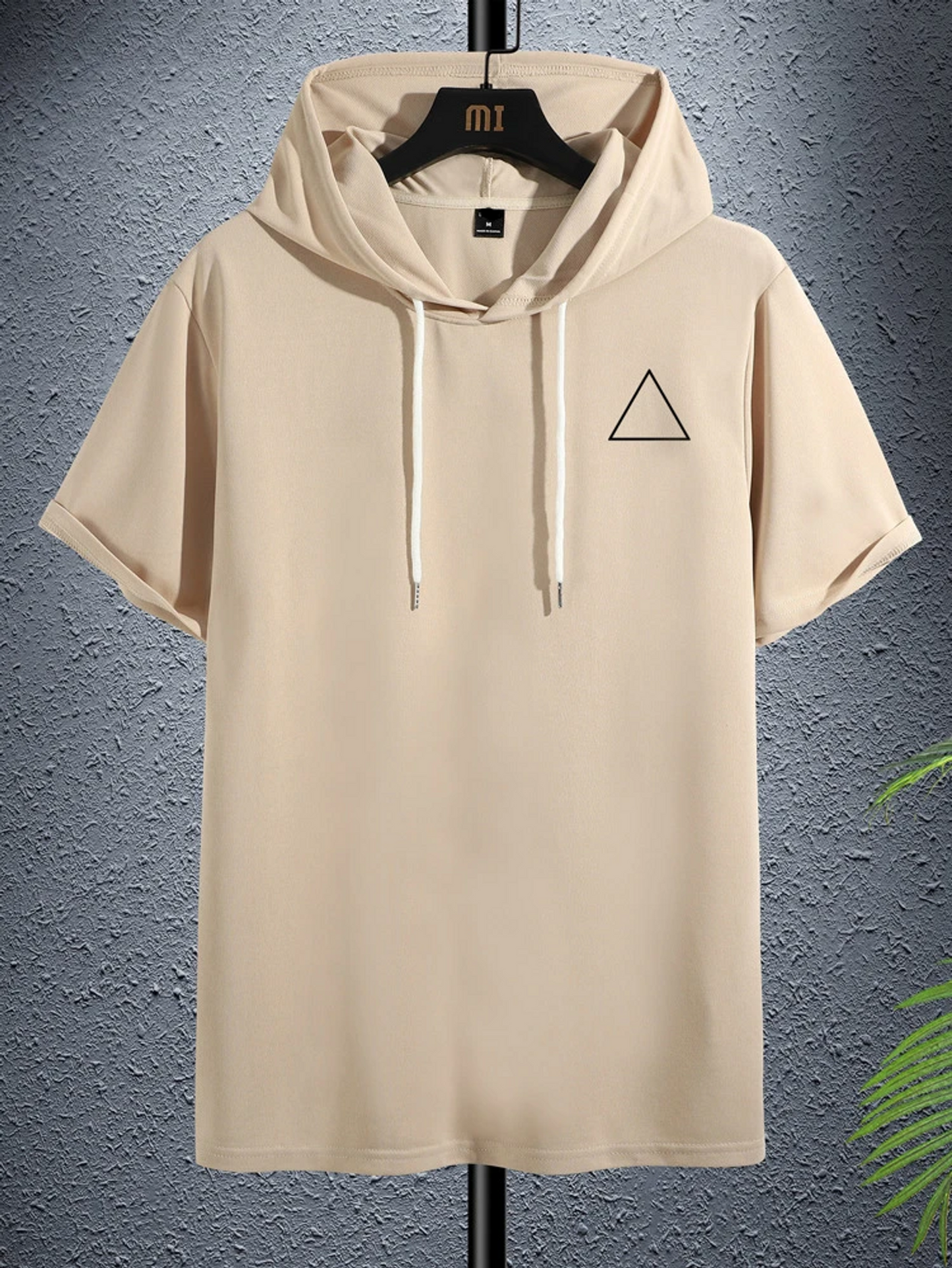 Fifth Avenue Triangle Print MIFT415 Hooded ROKA T-Shirt - Cream