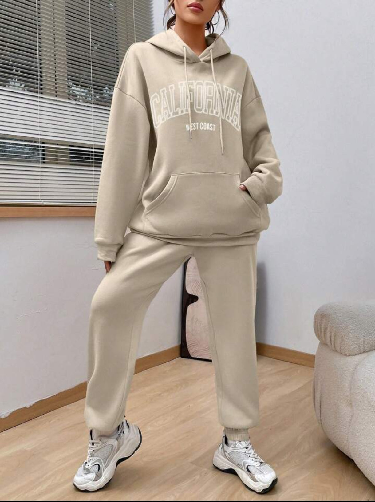 Fifth Avenue WWH Hoodie and Pants Set FAWWWHO2 - Cream Cream