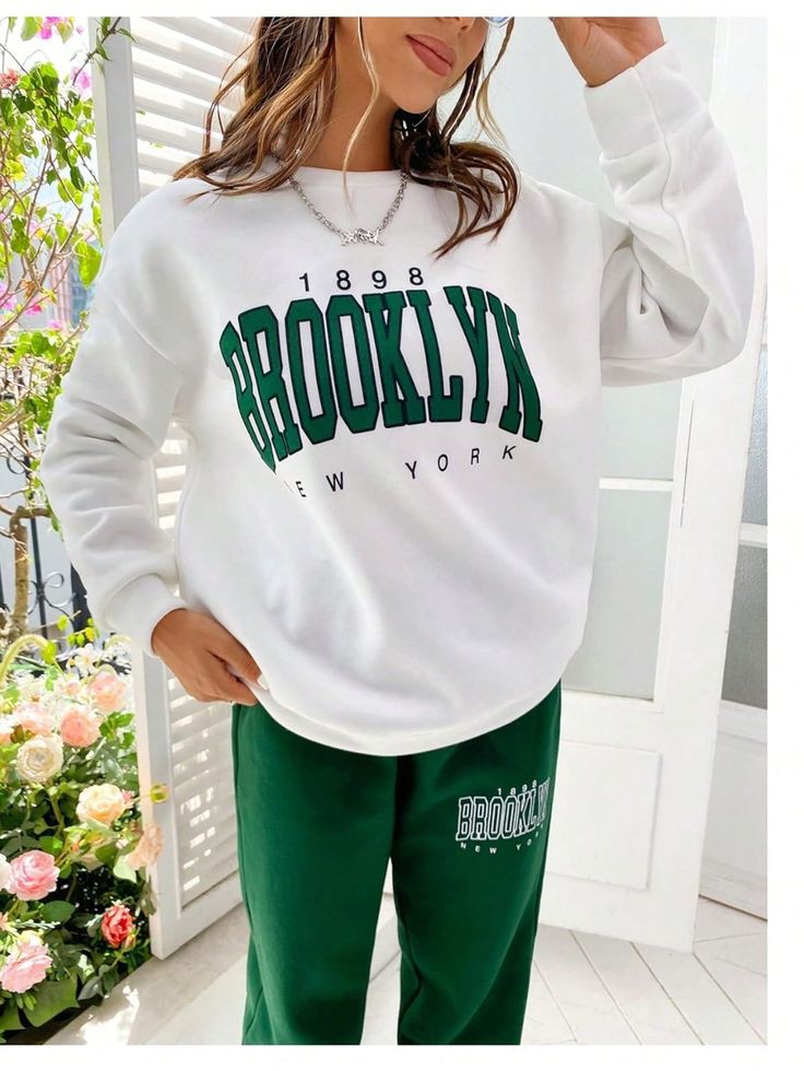 Fifth Avenue WWS Sweatshirt and Pants Set FAWWWS29 - White Green